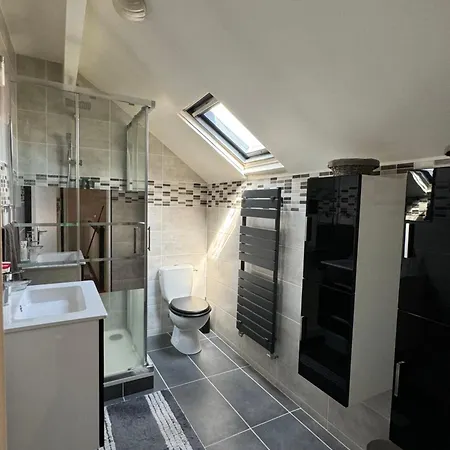 Maison Individuelle Avec Jardin بيت للعطل أولناي سو بوا
