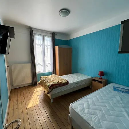Maison Individuelle Avec Jardin بيت للعطل